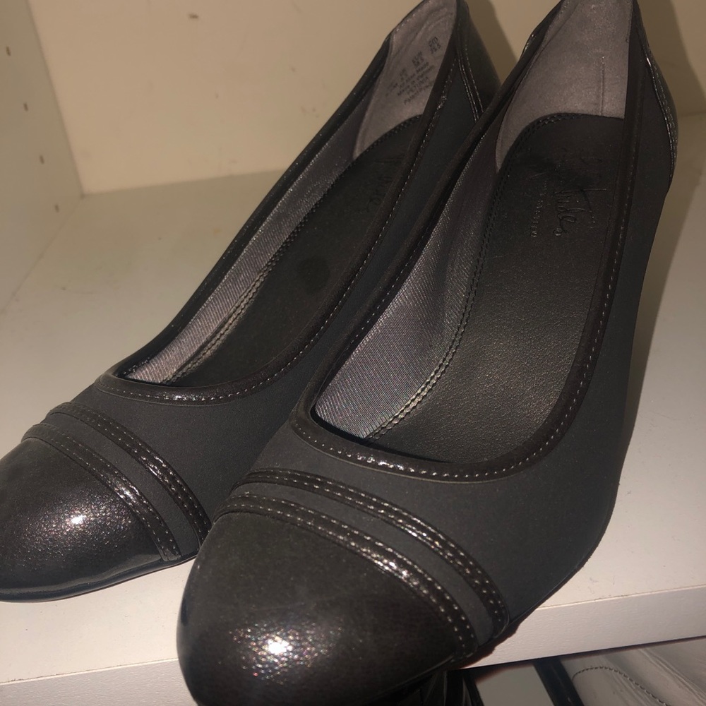 LifeStride Parigi heels